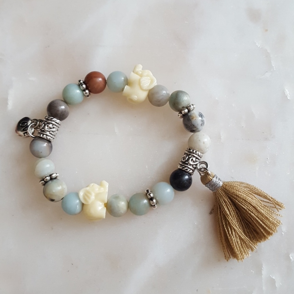 New Elephant bead bracelet