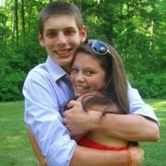 Meet your Posher, Alexia - Picture 1 of 1