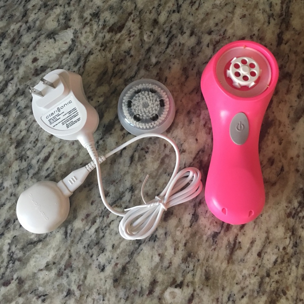 Barely used clarisonic