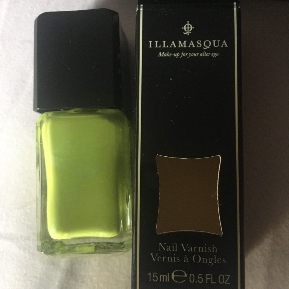Illamasqua polish in Radium