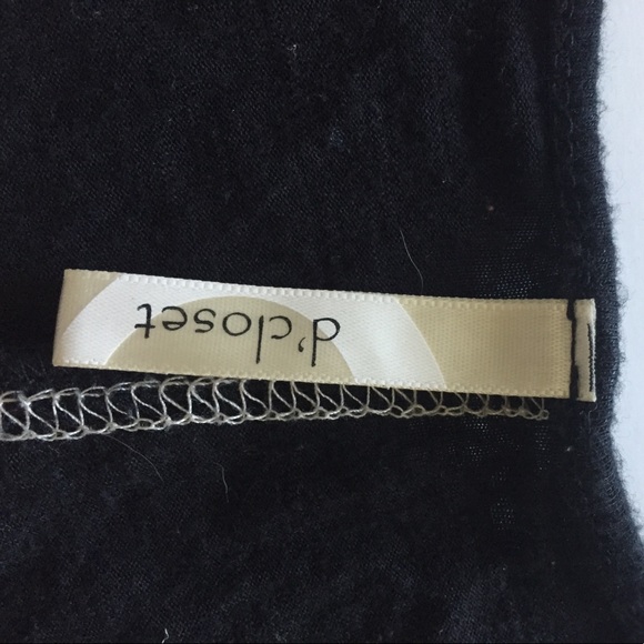 Black and white tank with lace detail - Picture 4 of 4