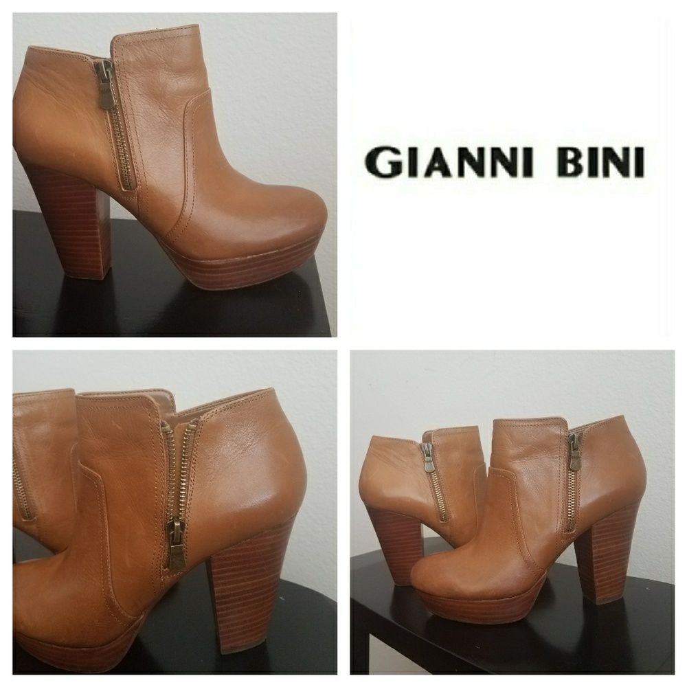 Gianni Bini Platform Zippered Camel Booties