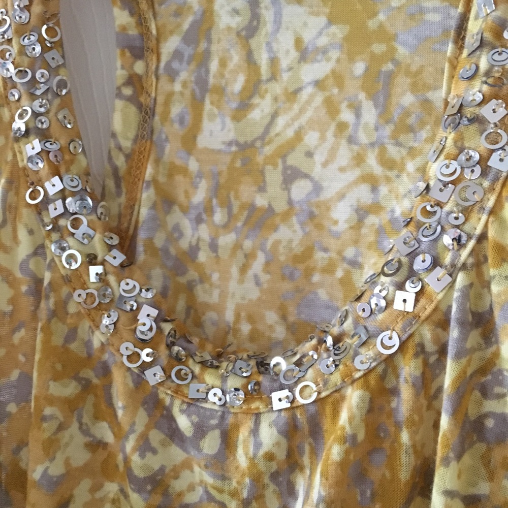 Fun sequined and cotton muscle tee. EUC