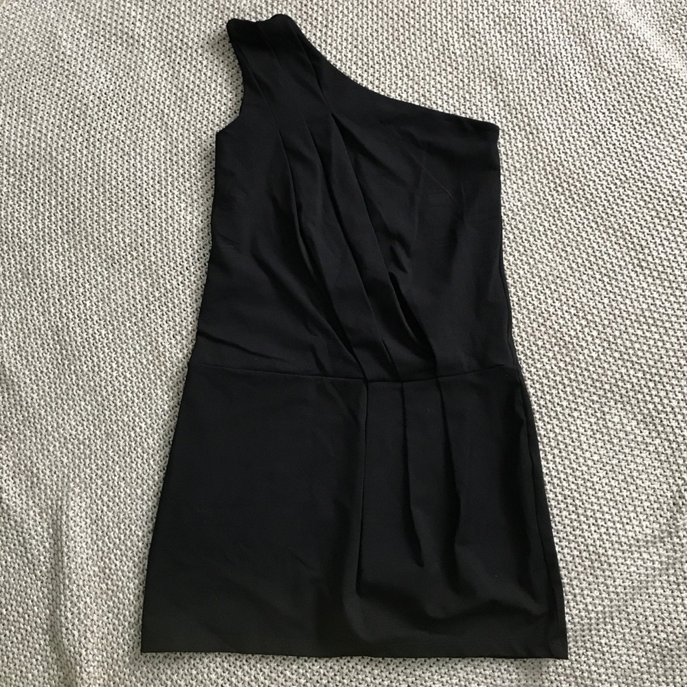 Susana Monaco little black dress