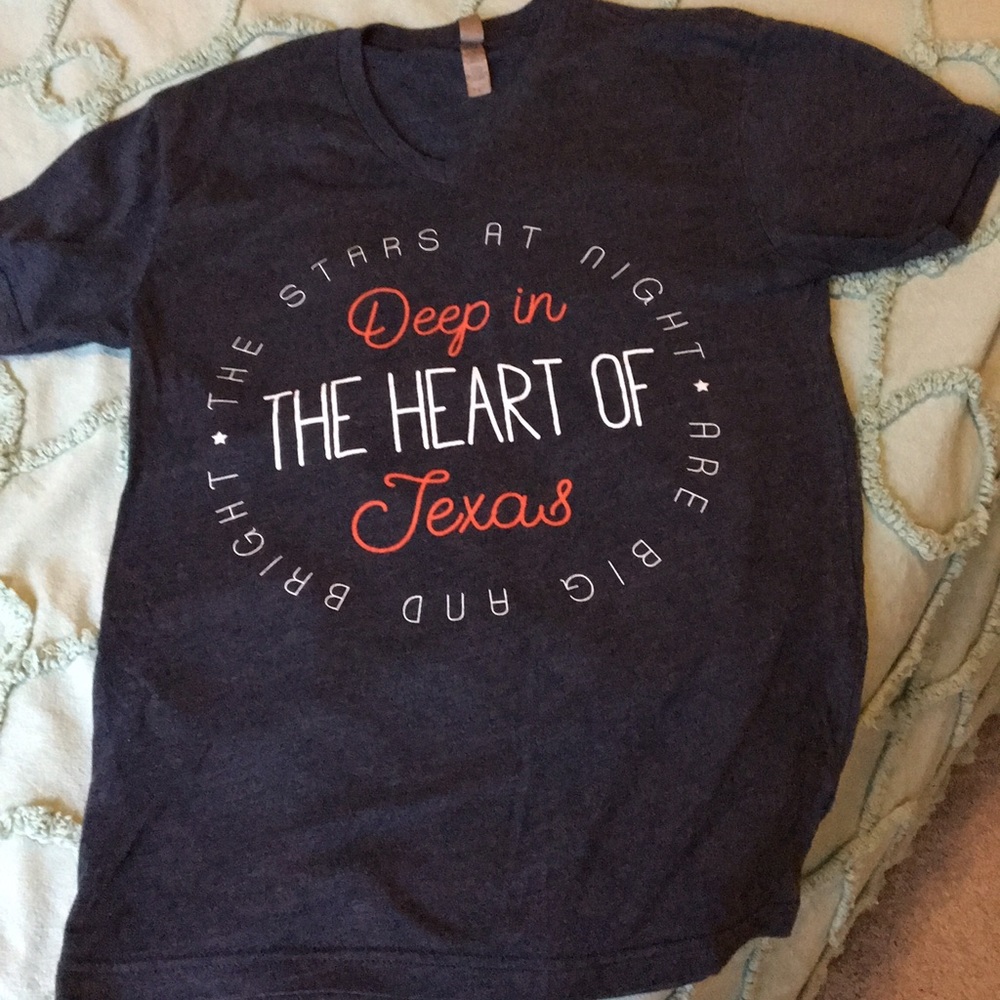 SALE ONLY TODAY - Oliver & Otis Tee, Small V-Neck