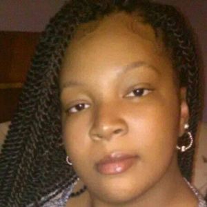 Meet your Posher, Latoya