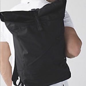 Lululemon athletics Urbanathalon Backpack NWOT