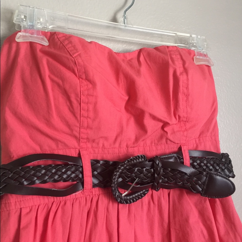 🔥 SALE 🔥GUESS STRAPLESS DRESS - Picture 3 of 4