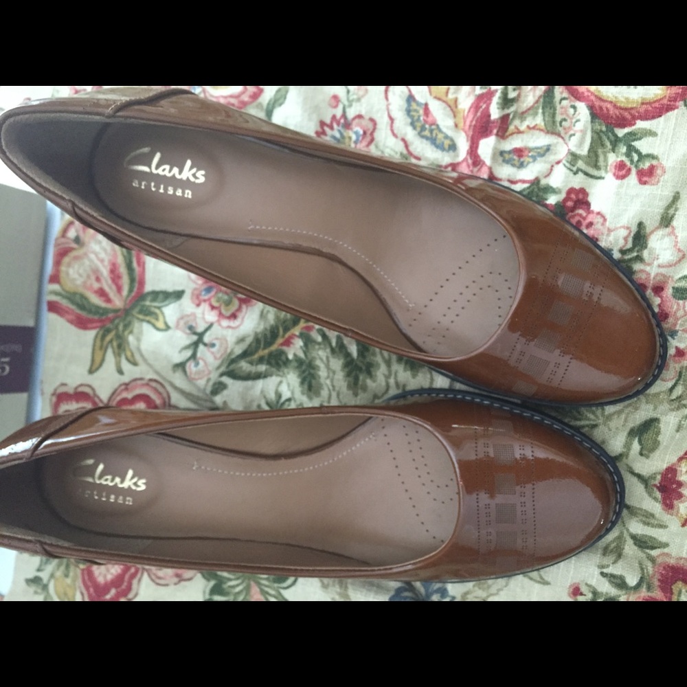 NWT Clarks shoes