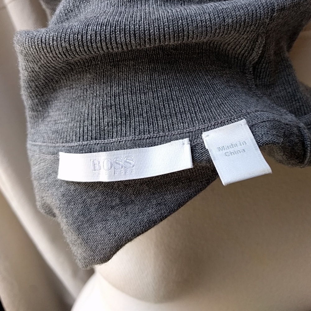 Hugo Boss - Picture 4 of 6