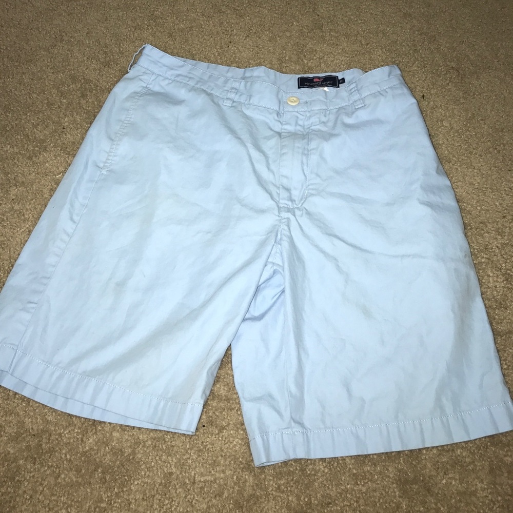 Vineyard Vines shorts