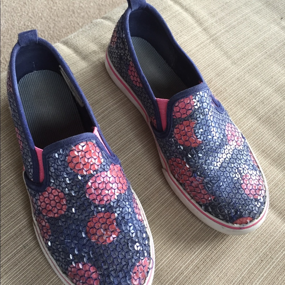 Tommy Hilfiger girls size 1 shoes