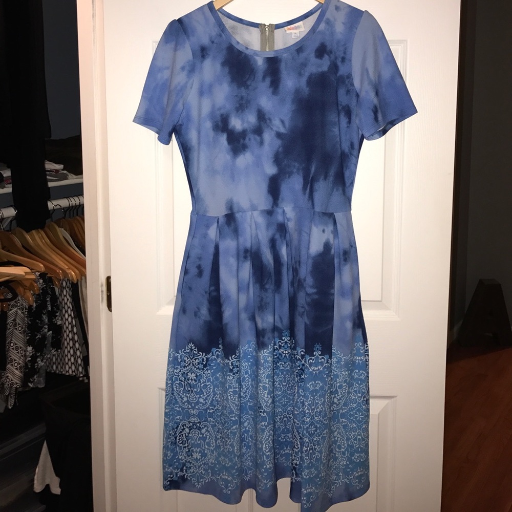 LuLaRoe Gorgeous Amelia