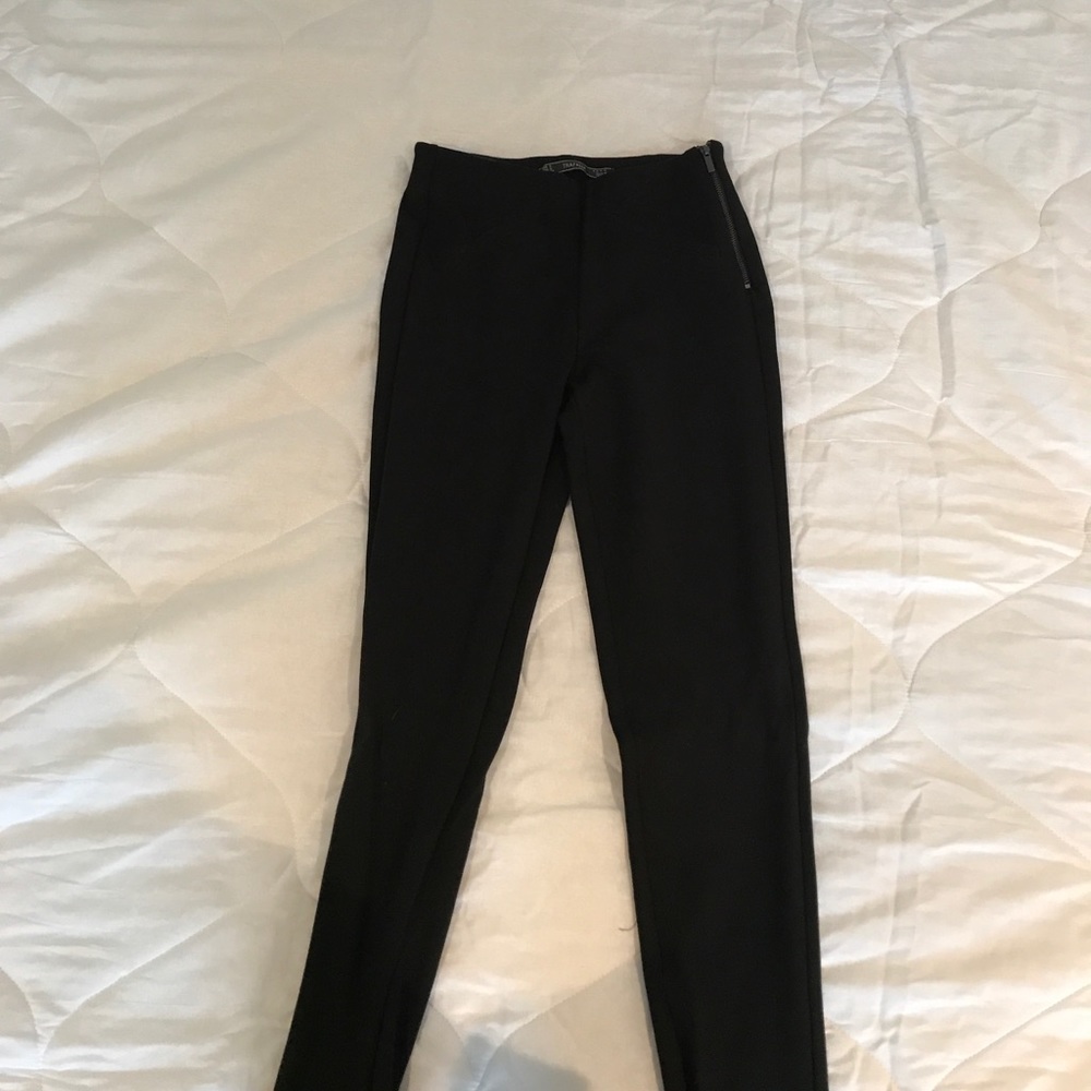 Zara black leggings never worn before without tags