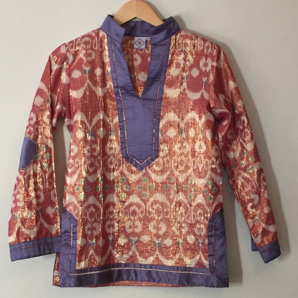 Elevated ikat tunic with metallic sheen!