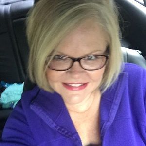 Meet your Posher, Vicki