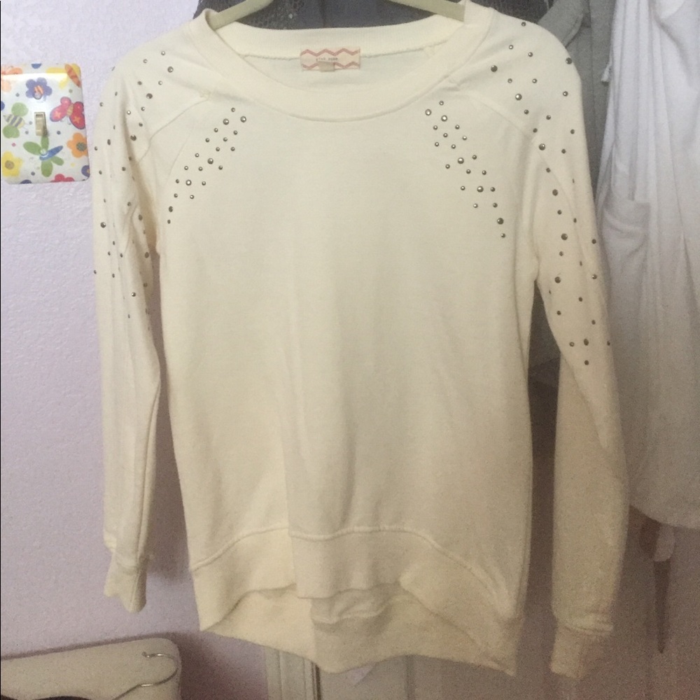 cream crew neck sweater