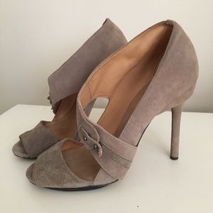 Gwen Stefani L.A.M.B heels