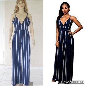 Never Worn Wide Leg Jumpsuit with V-neck (M)