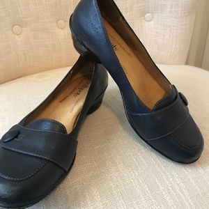 Women's navy loafers