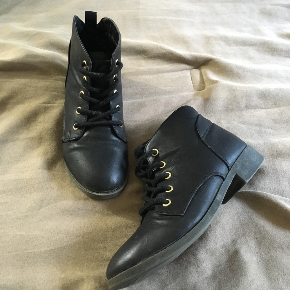 Candies black ankle booties