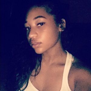 Meet your Posher, Hailey