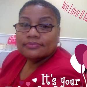 Meet your Posher, Edna