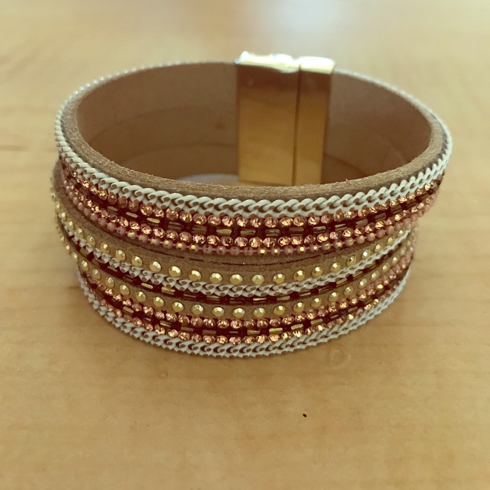 Bracelet (free shipping)