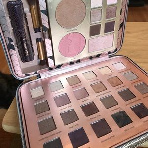 Tarte cosmetic neutral eyeshadow and blush palette