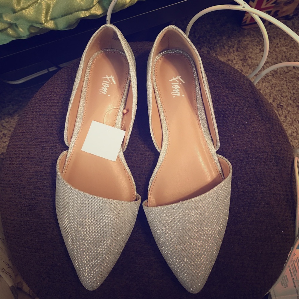 New Fioni Silver/Glitter Shoes