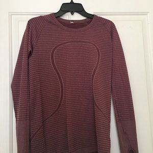 LuluLemon workout top