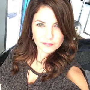 Meet your Posher, Deanna