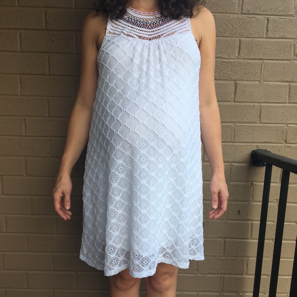 White lace designed dress.