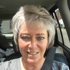 Meet your Posher, Denise