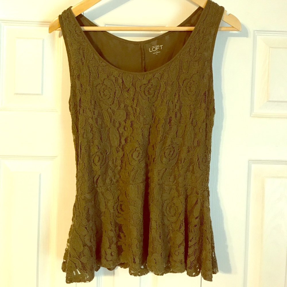 Sleeveless Lacey Top