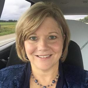 Meet your Posher, Denise