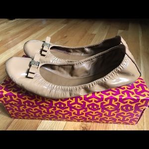 Tory Burch Eddie flats size 9