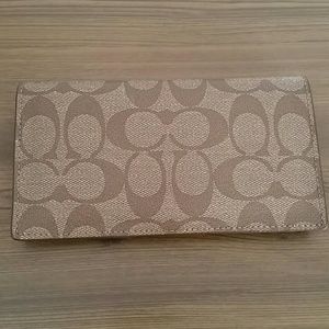 Signature Coach Checkbook Cover