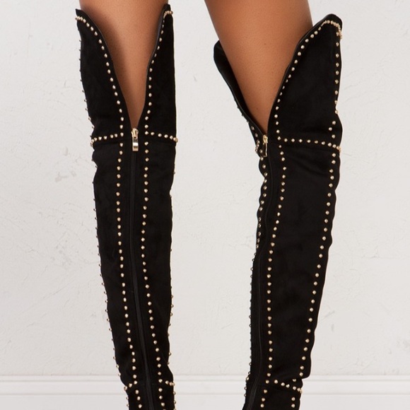 🔥PREORDER🔥Studded Thigh Highs - Picture 3 of 8