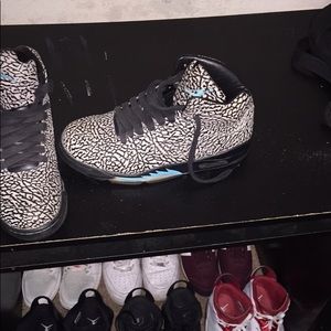 Retro Jordan Lab 5's