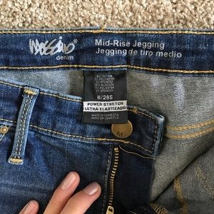 Women's jeans