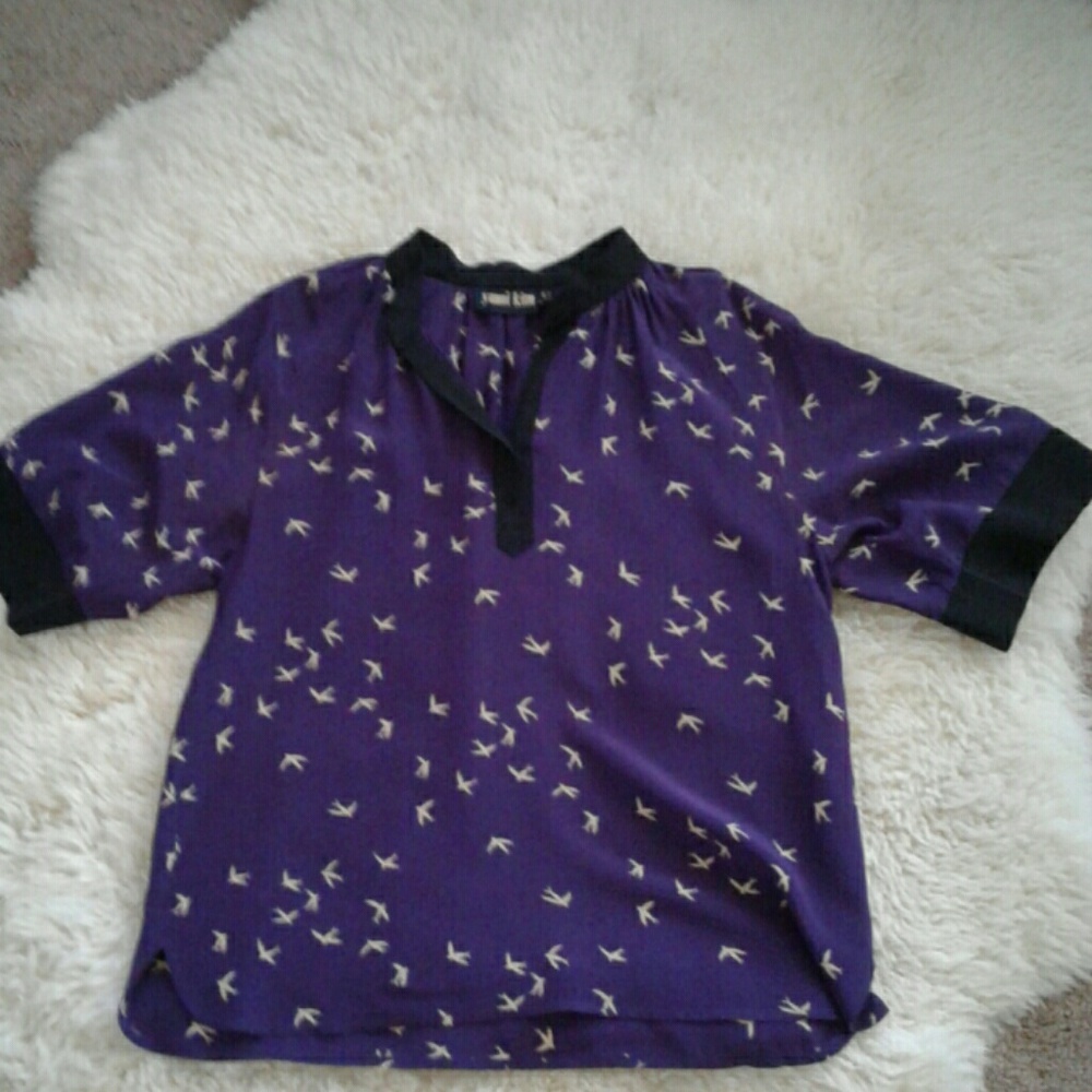 Kimono silk blouse with black cuffs