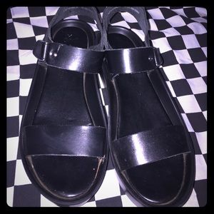 TOPSHOP Flatform sandals