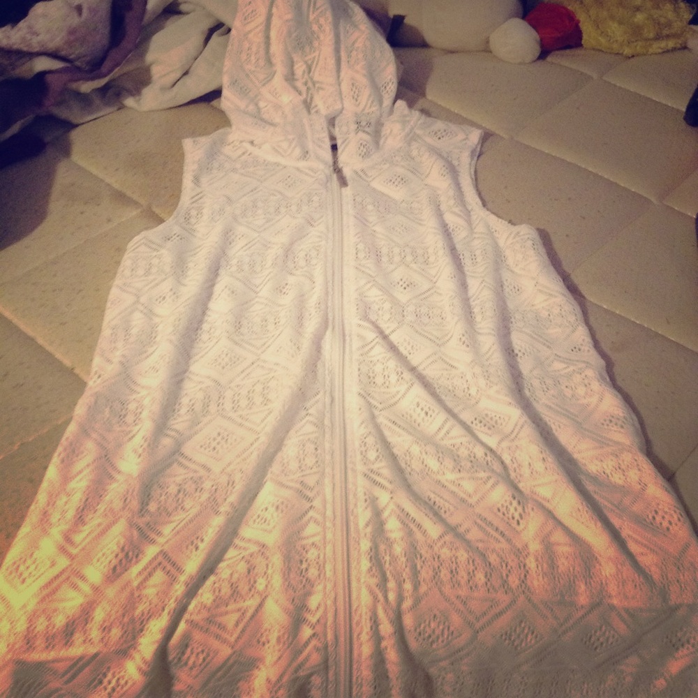 Bathing suit cover white hooded
