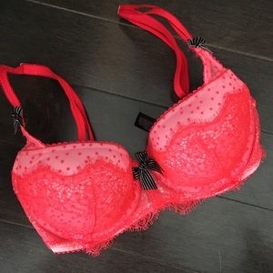 Victoria's Secret Very Sexy Balconet bra