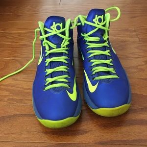 Nike Kd basketball shoes