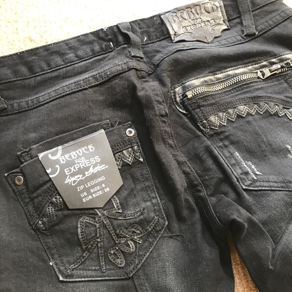 BRAND NEW Express ReRock black denim skinny jeans