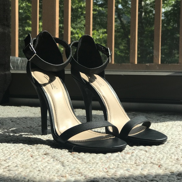 Anne Michelle Shoes - Black Anne Michelle Heels