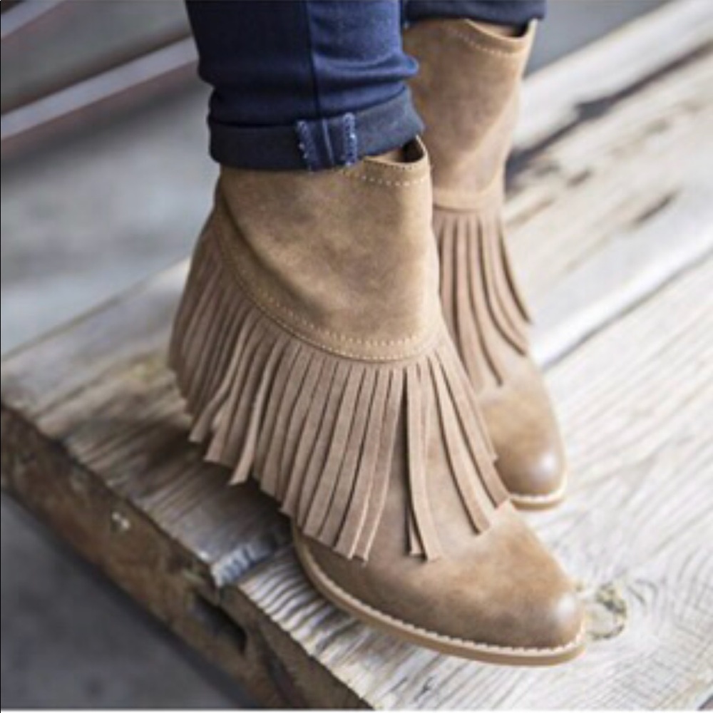Cream Boho Chic Fringe Demi Wedge Ankle Booties - Picture 3 of 6