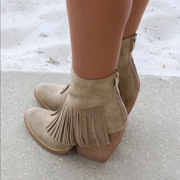 Cream Boho Chic Fringe Demi Wedge Ankle Booties - Picture 2 of 6